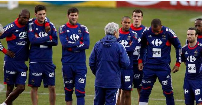 Raymond Domenech avec l'équipe de France